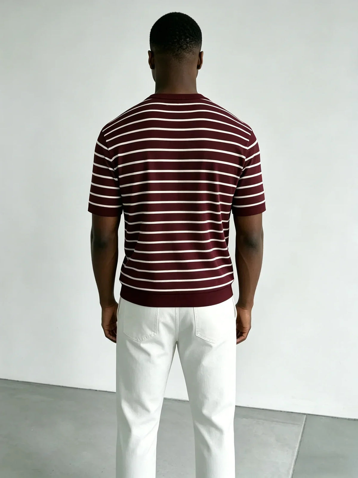 T-shirt de malha às riscas para homem, com gola redonda, cor bordeaux