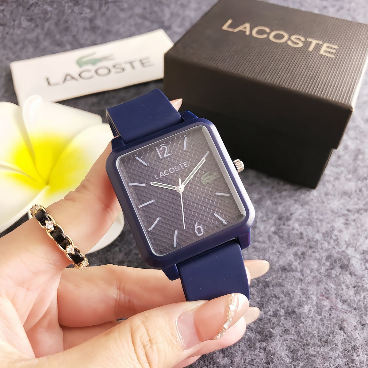 Reloj cuadrado Midnight Grid