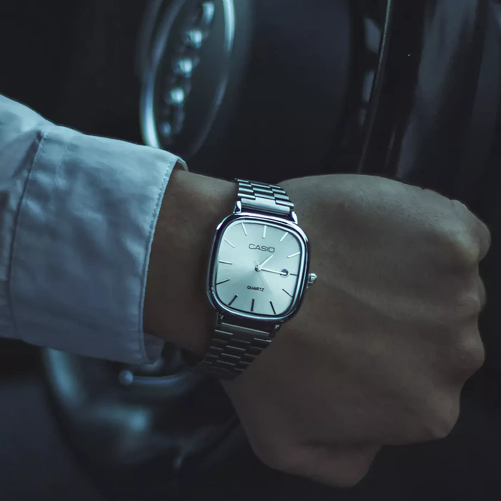 С А Ѕ I О Montre luxueuse de 36 mm - Résistante à l’eau | Acier transféré
