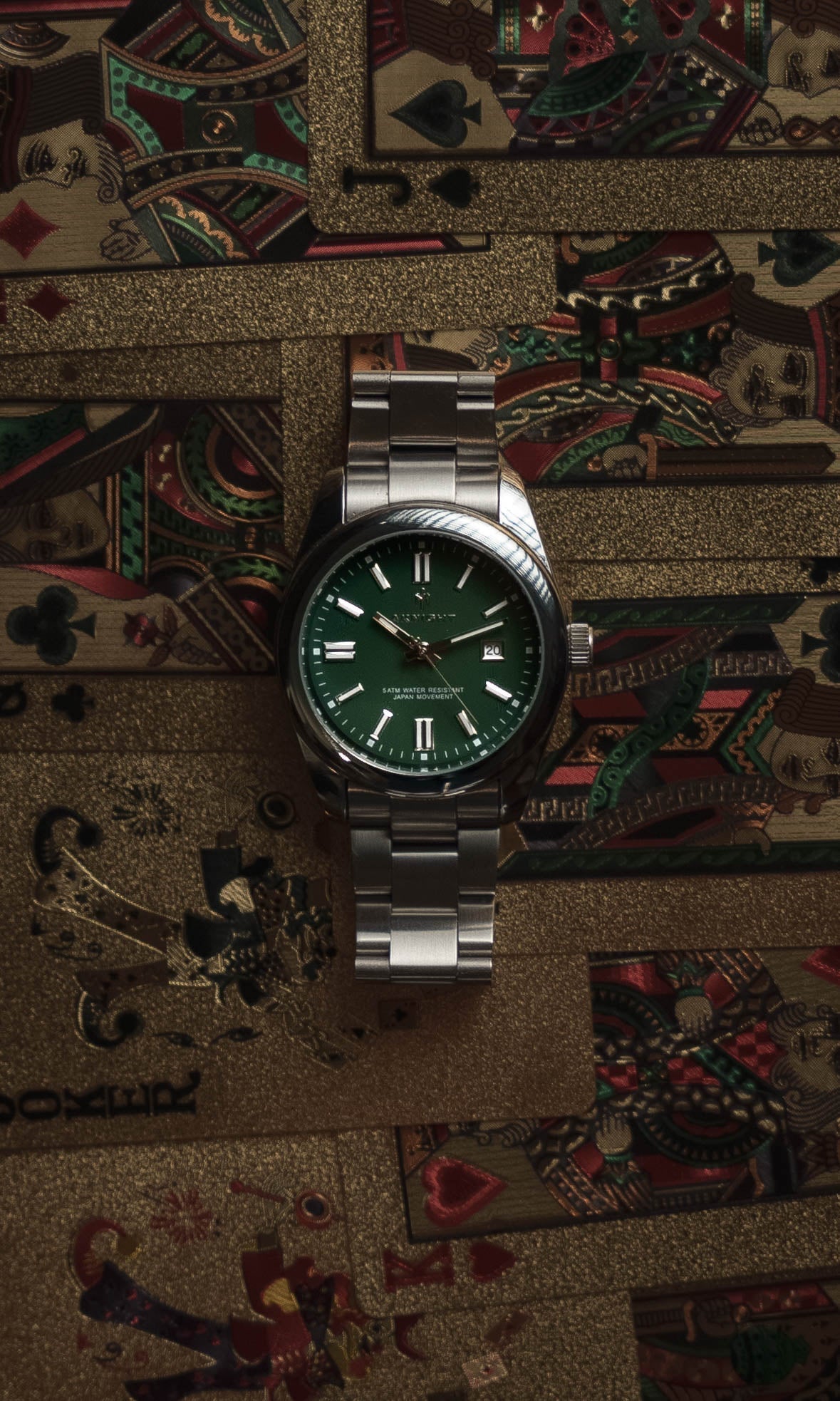 Montre Aknight