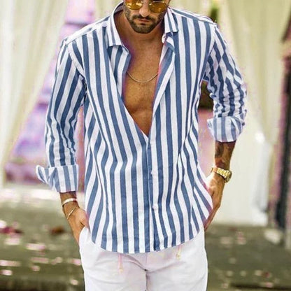 Camisa de corte justo com riscas verticais, para homem