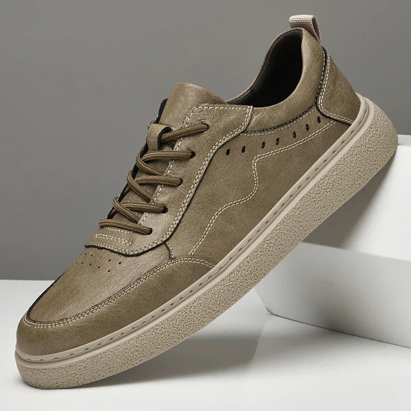 "Ziv"-sneaker i ægte læder
