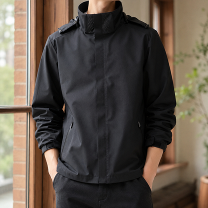 Gewebte Jacke mit Kapuze und hohem Kragen